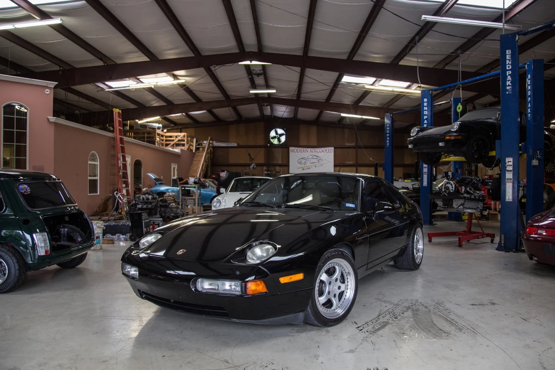 1995 Porsche 928 GTS - Image 14 of 31