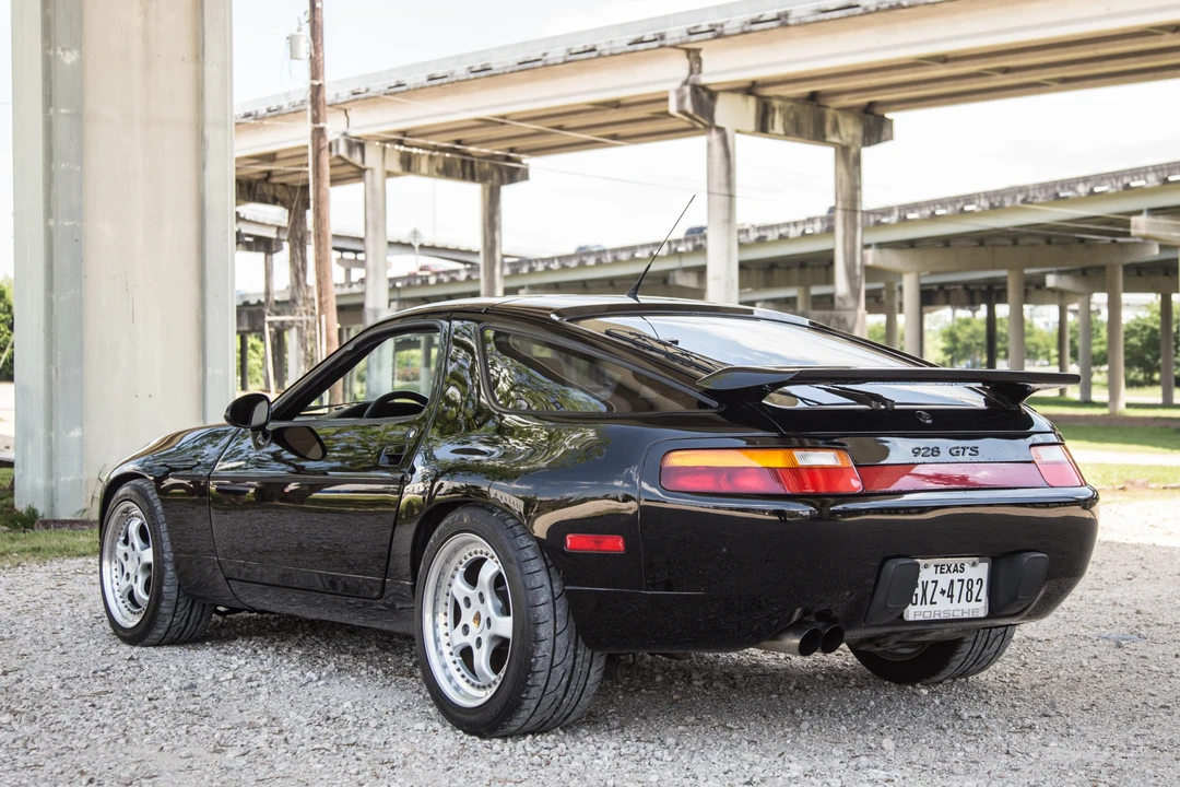 1995 Porsche 928 GTS - Image 7 of 31