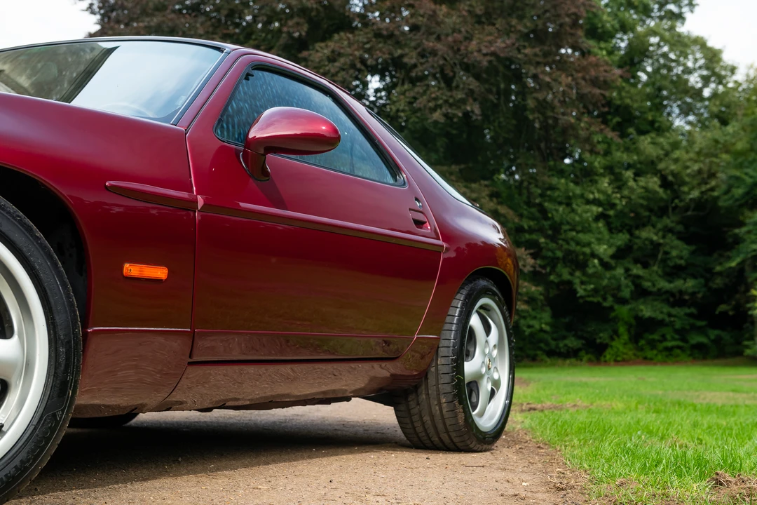 1995 Porsche 928 GTS - Image 23 of 31