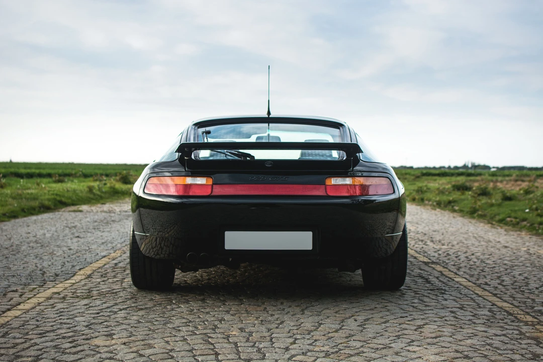 1995 Porsche 928 GTS - Image 9 of 31