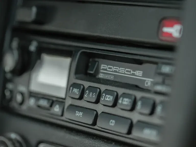 1995 Porsche 928 GTS - Image 13 of 24