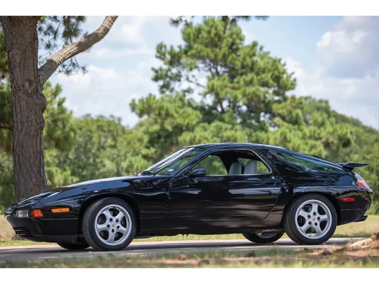1995 Porsche 928 GTS - Image 23 of 24