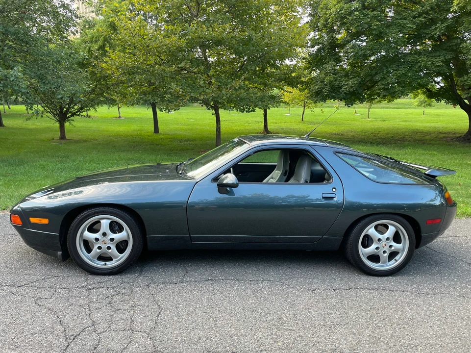1995 Porsche 928 GTS - Image 5 of 31