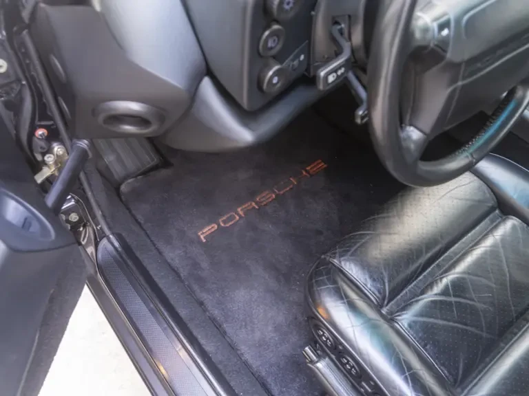 1995 Porsche 928 GTS - Image 23 of 31