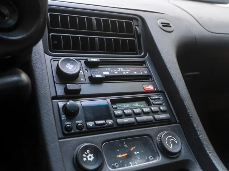 1995 Porsche 928 GTS - Image 16 of 31
