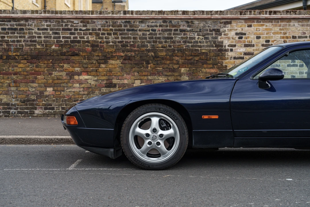 1995 Porsche 928 GTS - Image 12 of 31