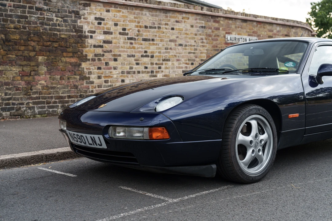 1995 Porsche 928 GTS - Image 13 of 31