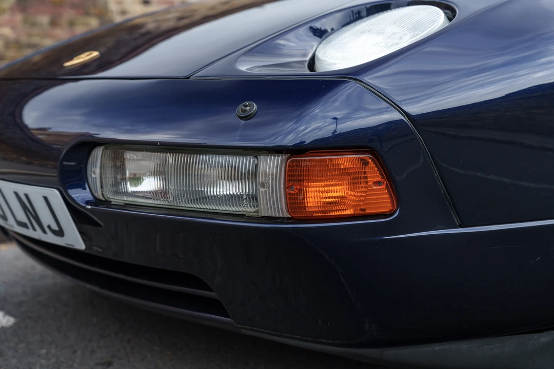 1995 Porsche 928 GTS - Image 14 of 31