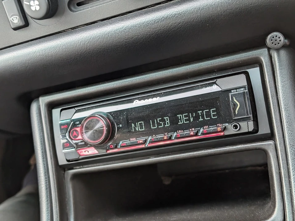 1995 Porsche 968 - Image 24 of 30