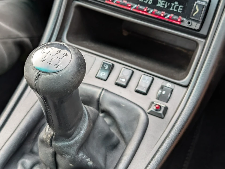 1995 Porsche 968 - Image 25 of 30