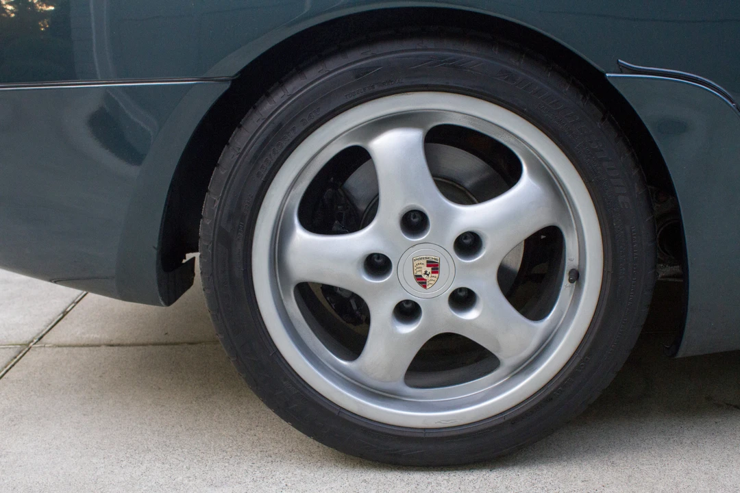 1995 Porsche 968 - Image 17 of 31