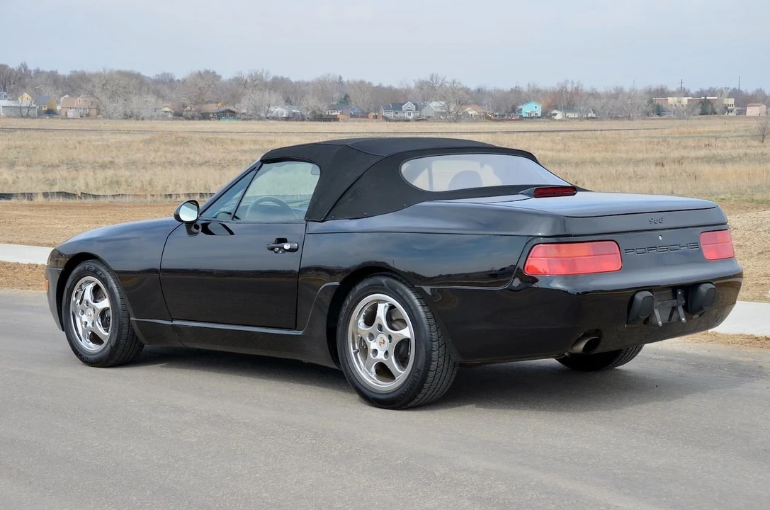 1995 Porsche 968 - Image 2 of 12