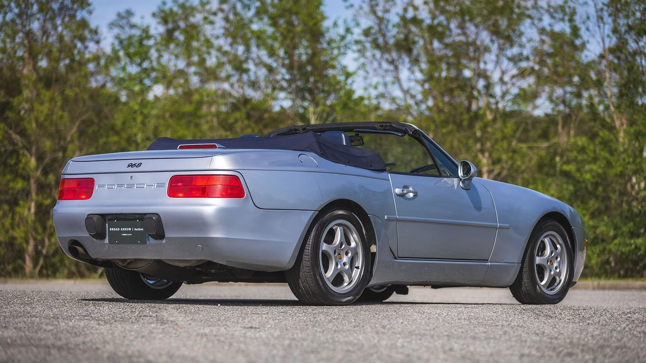 1995 Porsche 968 - Image 15 of 31