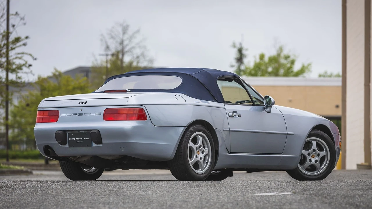 1995 Porsche 968 - Image 24 of 31