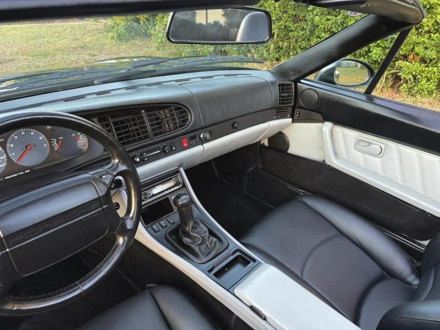 1995 Porsche 968 - Image 23 of 28