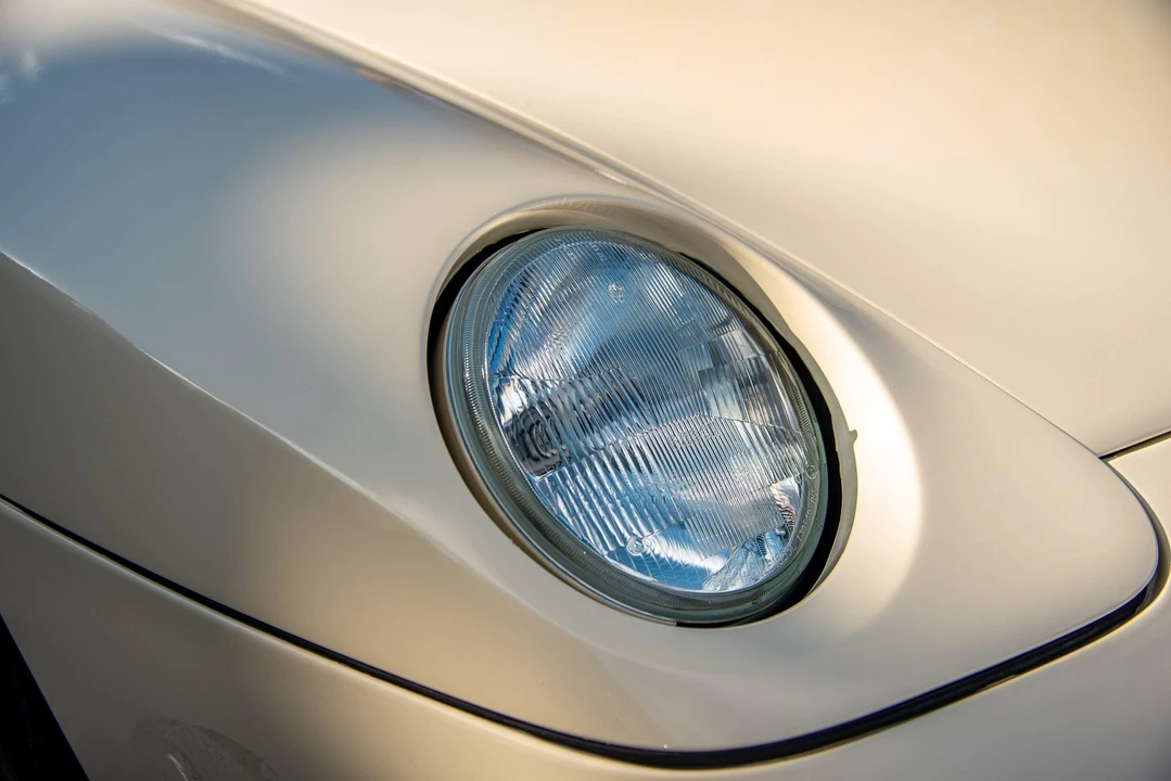 1995 Porsche 968 - Image 28 of 31