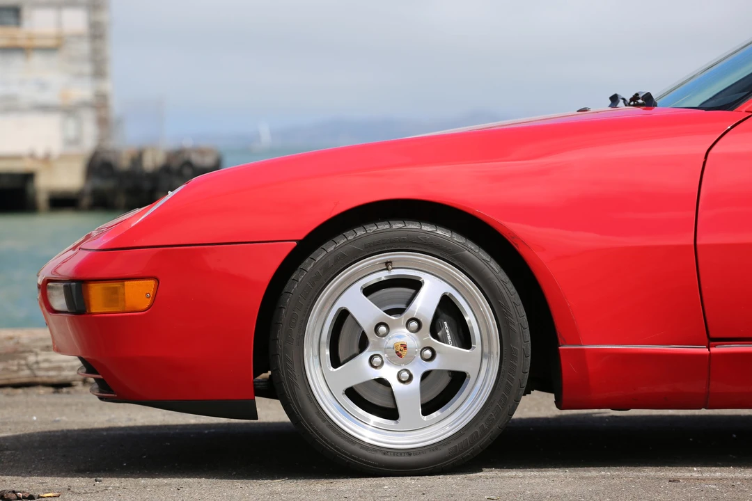 1995 Porsche 968 - Image 28 of 31