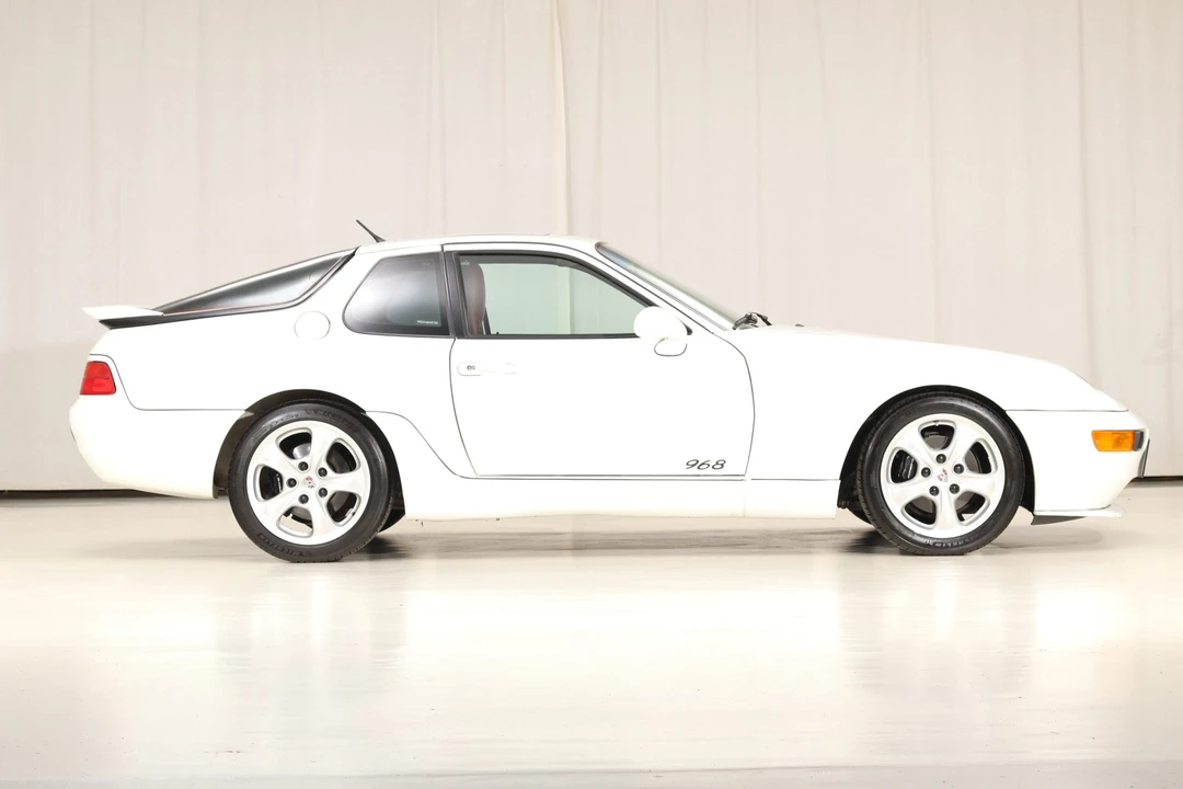 1995 Porsche 968 - Image 12 of 31