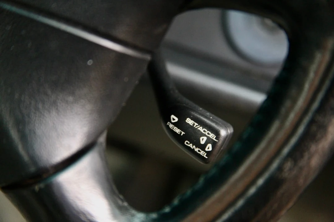 1995 Porsche 993 Carrera - Image 25 of 30