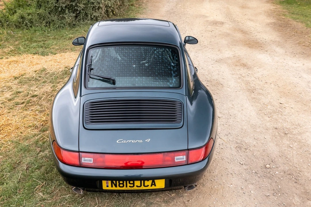 1995 Porsche 993 Carrera 4 - Image 12 of 30
