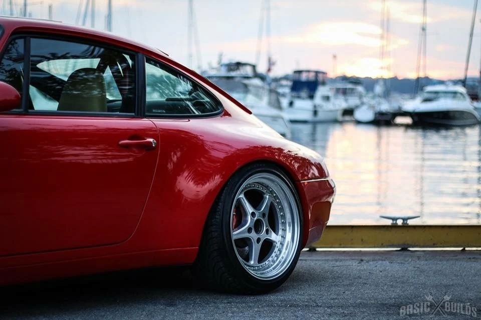 1995 Porsche 993 Carrera 4 - Image 5 of 15