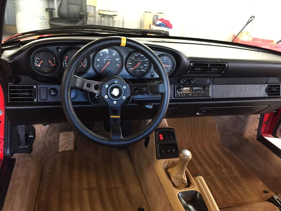1995 Porsche 993 Carrera 4 - Image 11 of 15