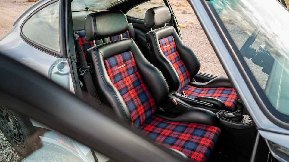 1995 Porsche 993 Carrera 4 - Image 14 of 20