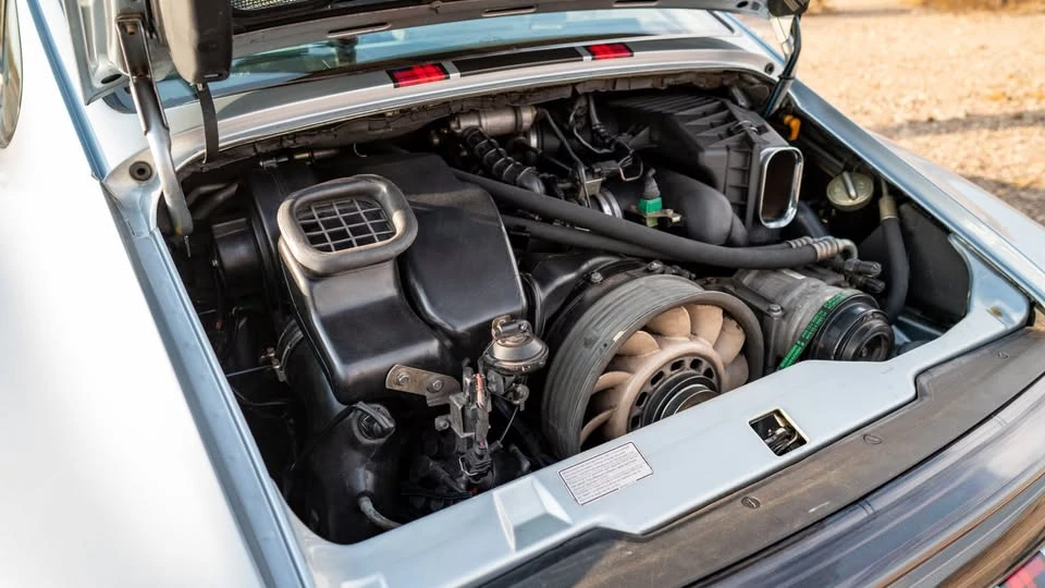 1995 Porsche 993 Carrera 4 - Image 20 of 20