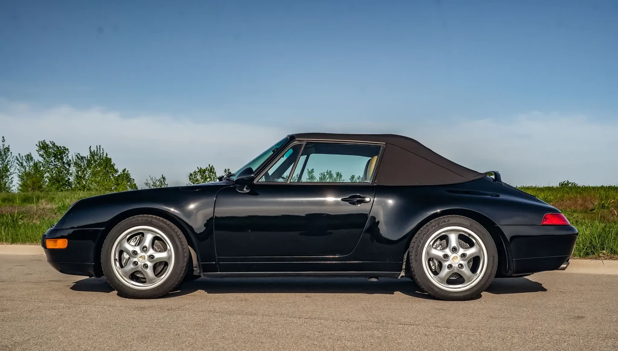 1995 Porsche 993 Carrera 4 - Image 3 of 6