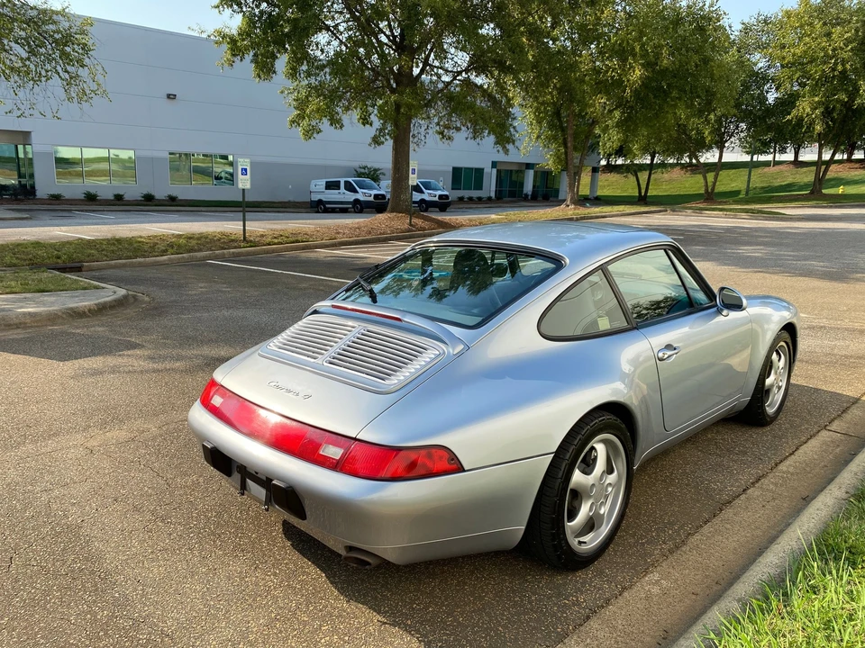 1995 Porsche 993 Carrera 4 - Image 11 of 21
