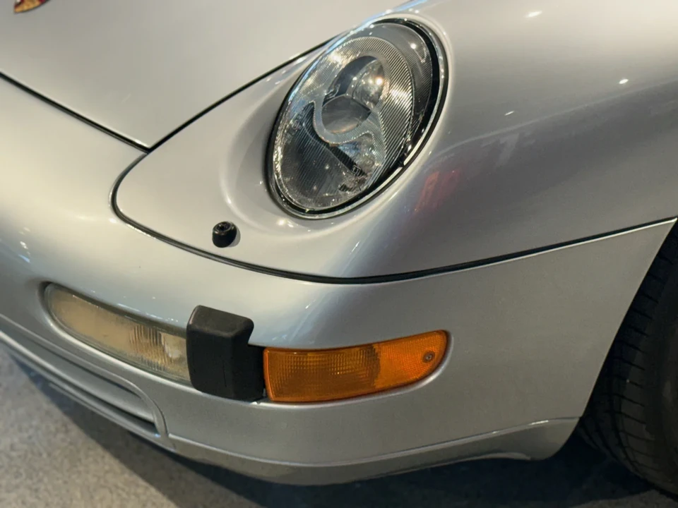 1995 Porsche 993 Carrera - Image 28 of 31