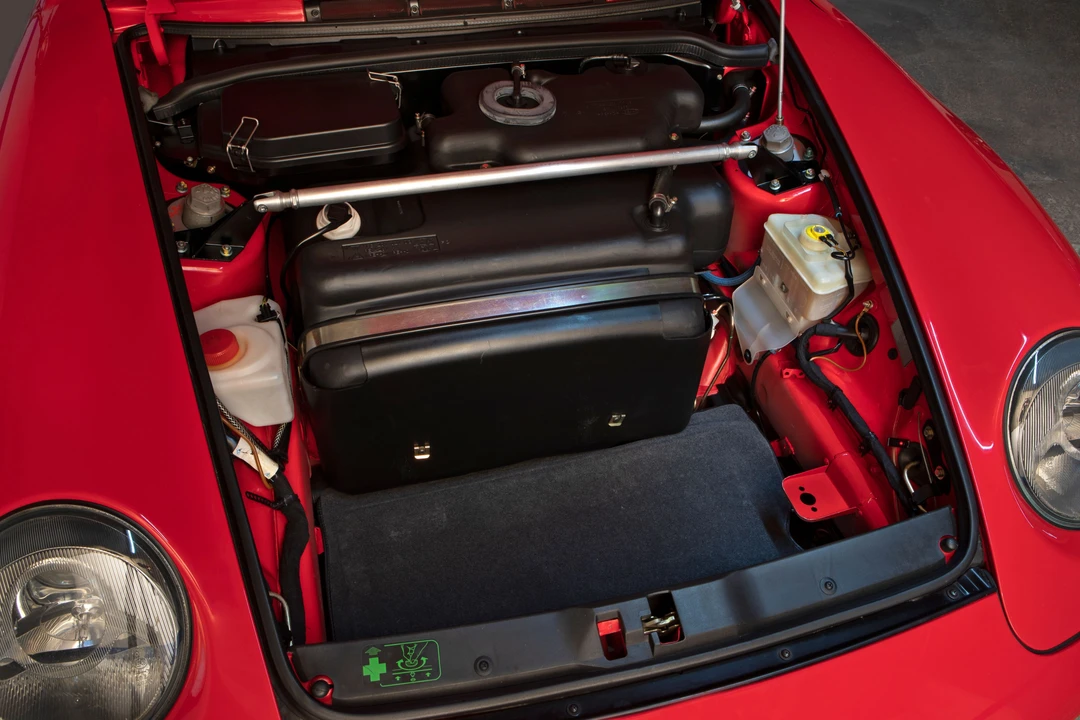 1995 Porsche 911 - Image 9 of 12