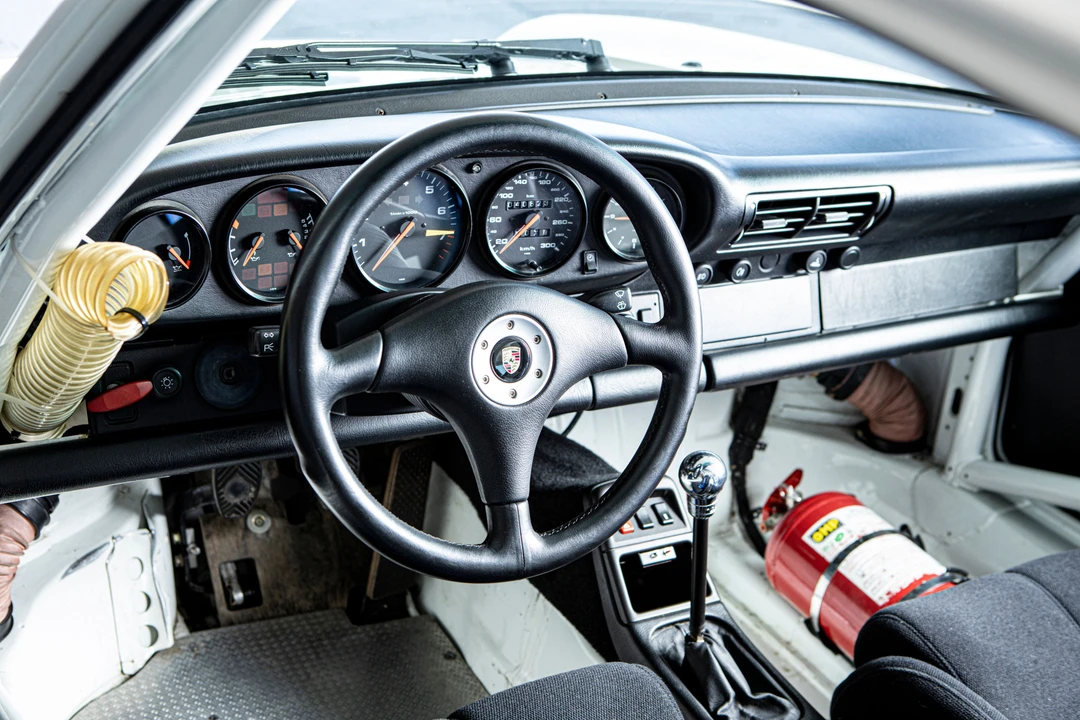 1995 Porsche 911 - Image 13 of 29