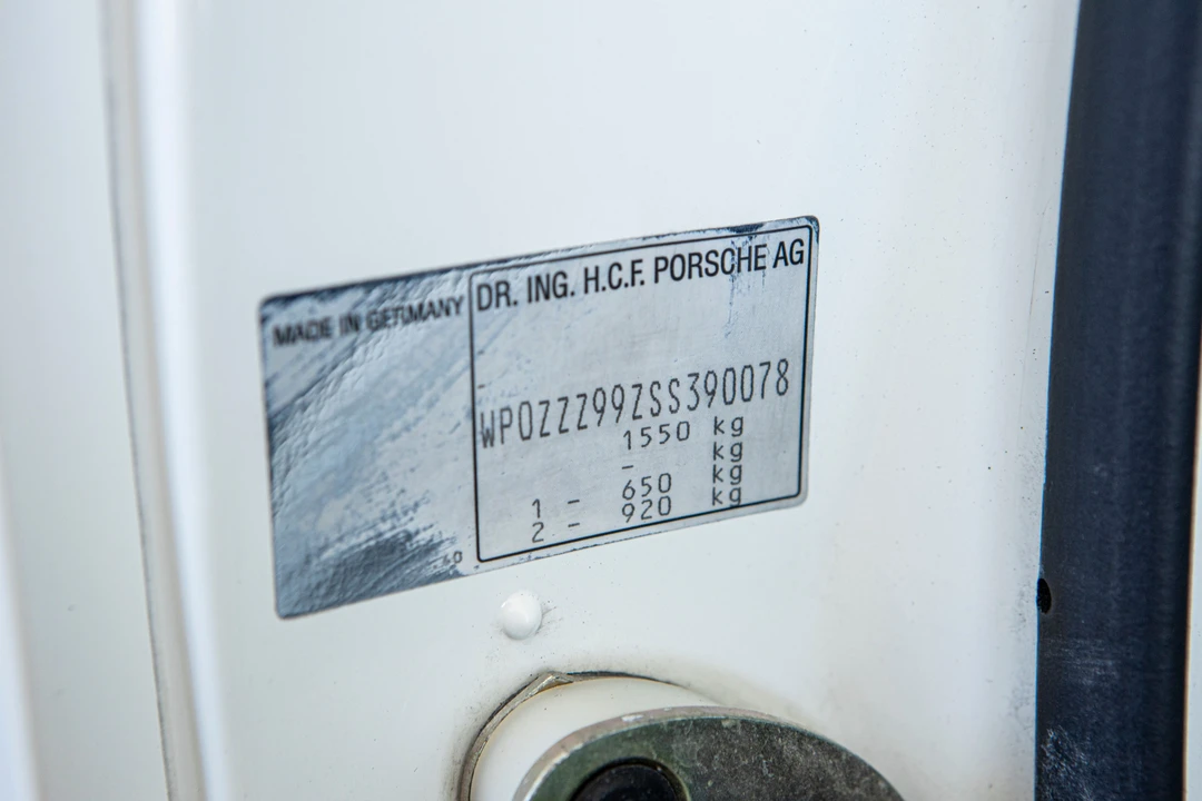 1995 Porsche 911 - Image 17 of 29