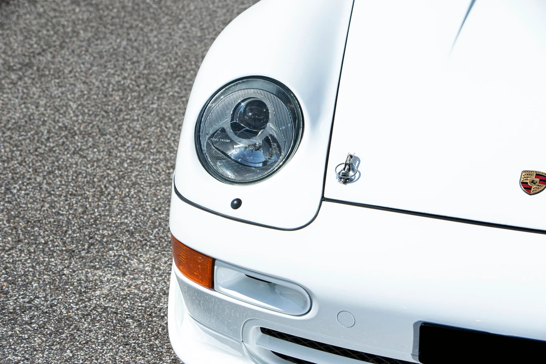 1995 Porsche 911 - Image 25 of 29
