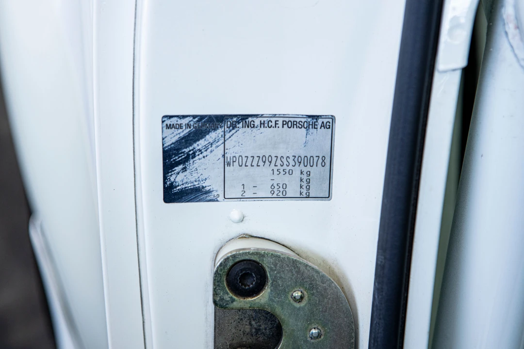 1995 Porsche 911 - Image 16 of 29