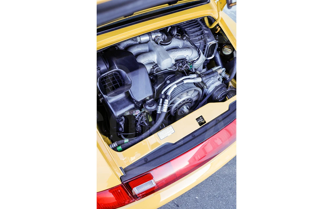 1995 Porsche 911 - Image 15 of 17