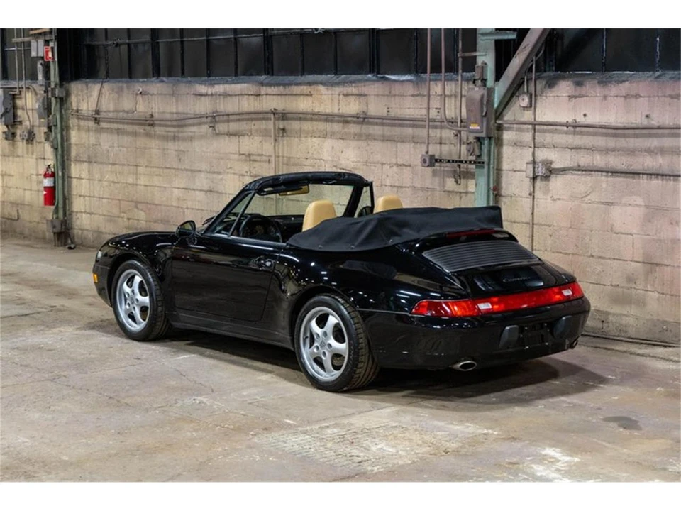 1995 Porsche 993 Carrera - Image 22 of 31