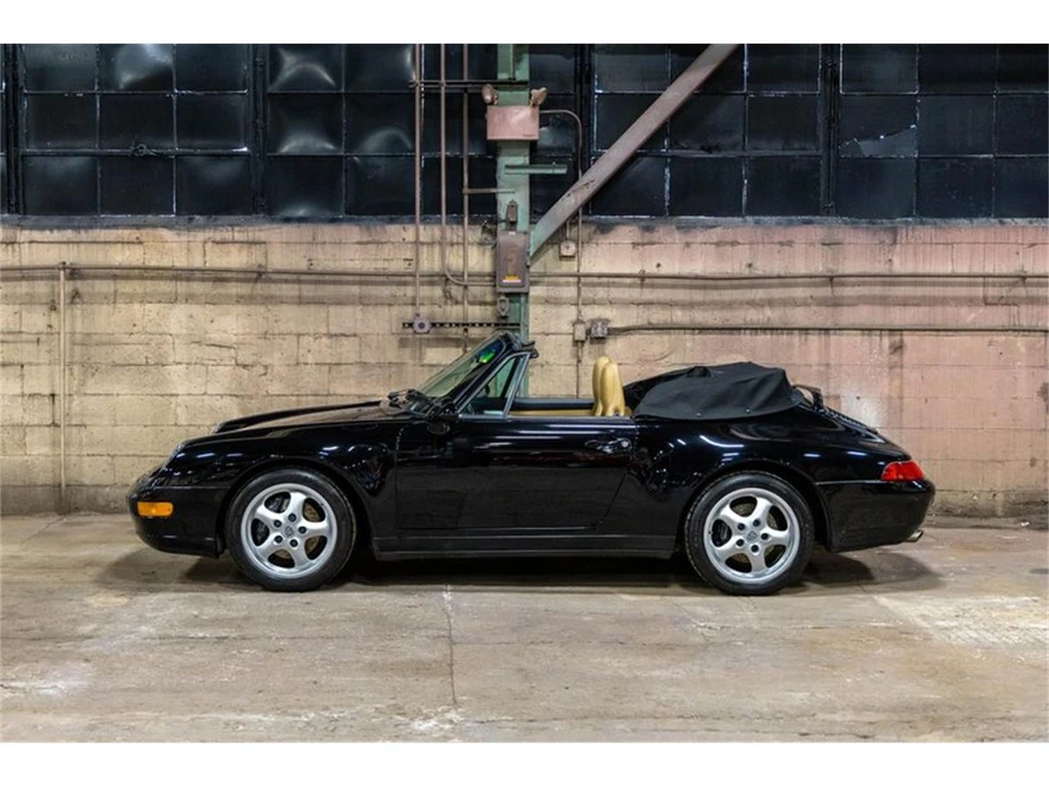 1995 Porsche 993 Carrera - Image 13 of 31