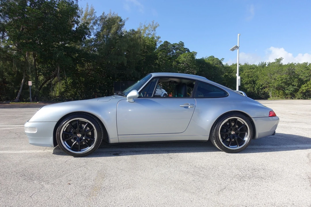 1995 Porsche 993 Carrera - Image 2 of 19