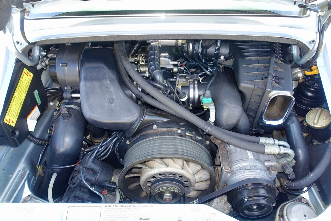 1995 Porsche 993 Carrera - Image 13 of 19