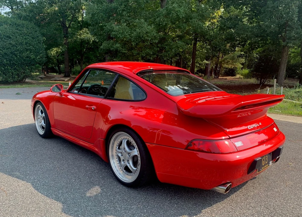 1995 Porsche 993 Carrera 4 - Image 7 of 23