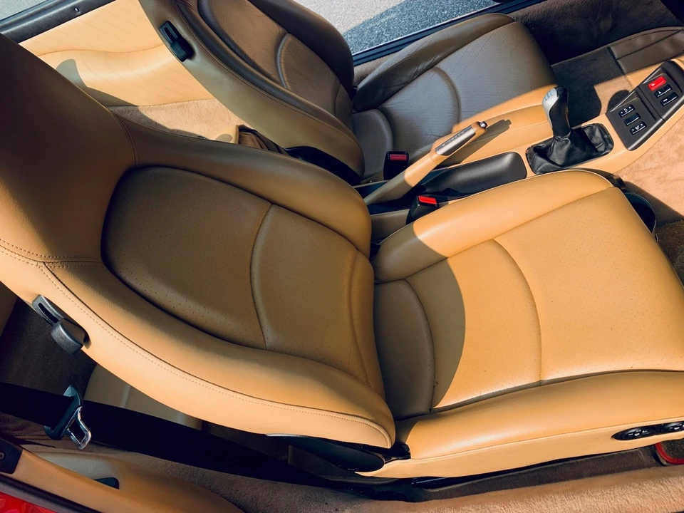1995 Porsche 993 Carrera 4 - Image 12 of 23