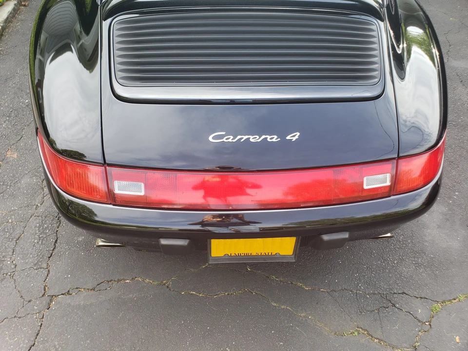 1995 Porsche 993 Carrera 4 - Image 8 of 10