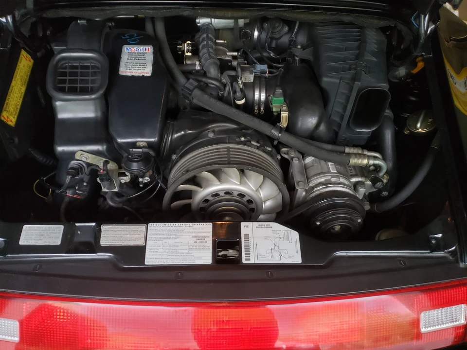 1995 Porsche 993 Carrera 4 - Image 8 of 10