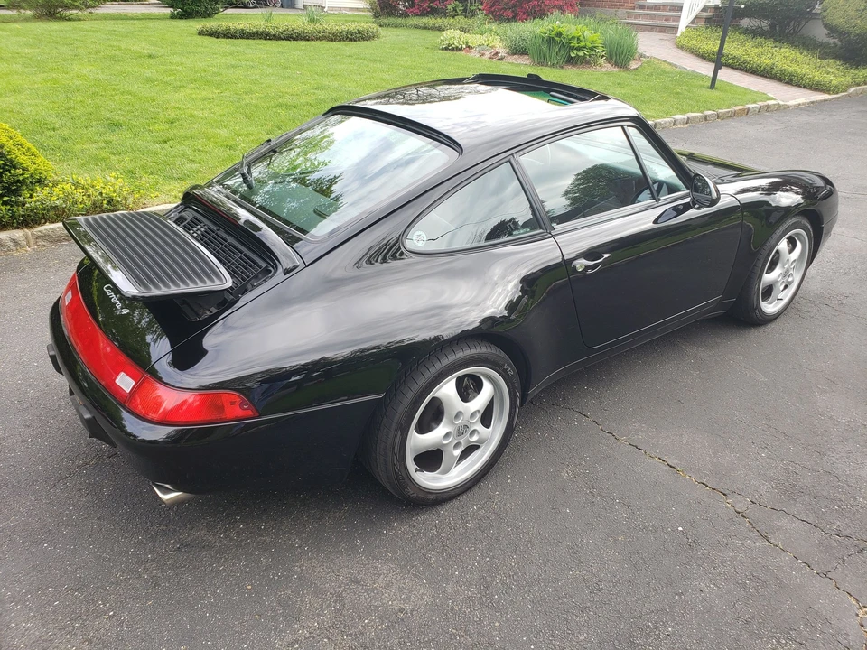 1995 Porsche 993 Carrera 4 - Image 9 of 10