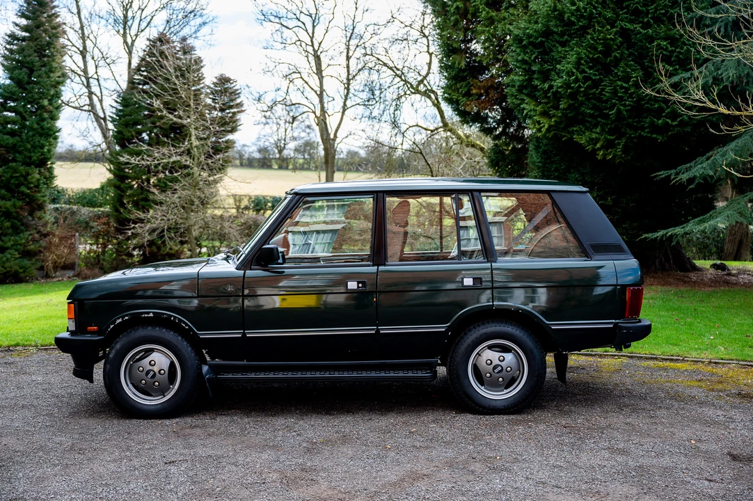 1995 Land Rover Range Rover Classic - Image 9 of 31