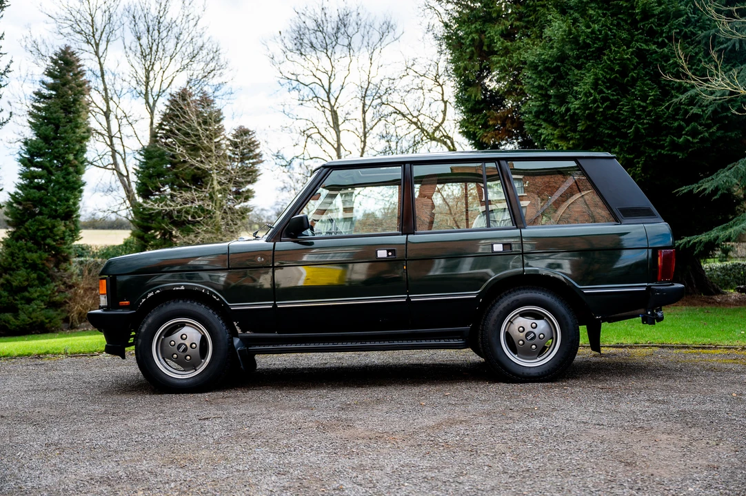 1995 Land Rover Range Rover Classic - Image 17 of 31