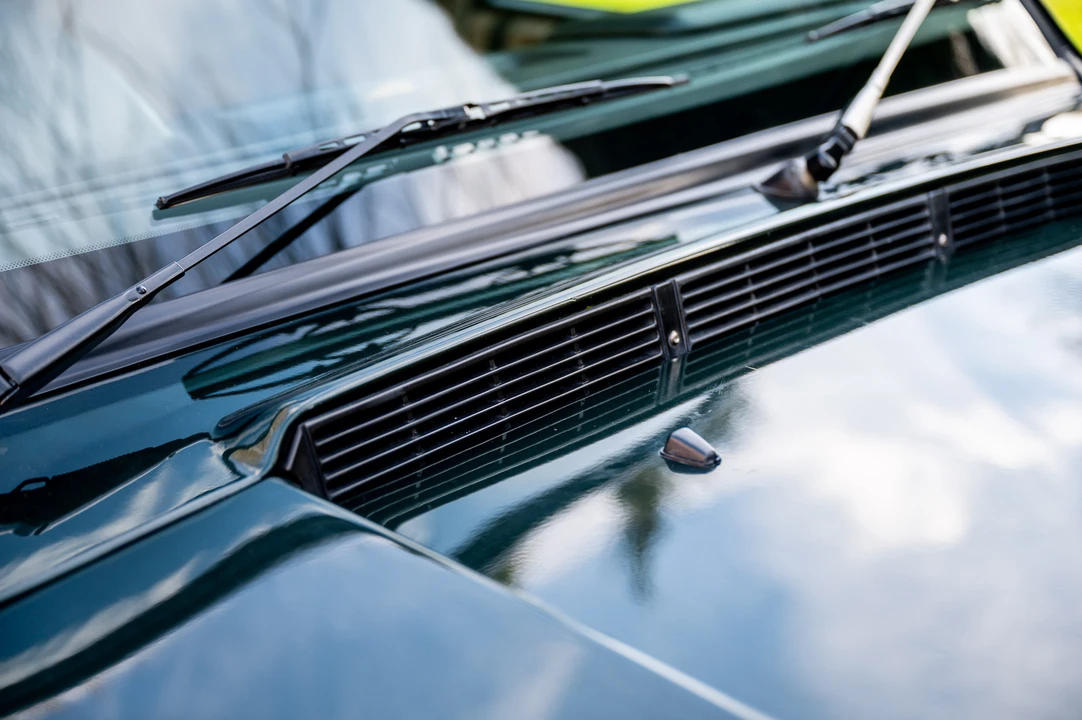 1995 Land Rover Range Rover Classic - Image 24 of 31