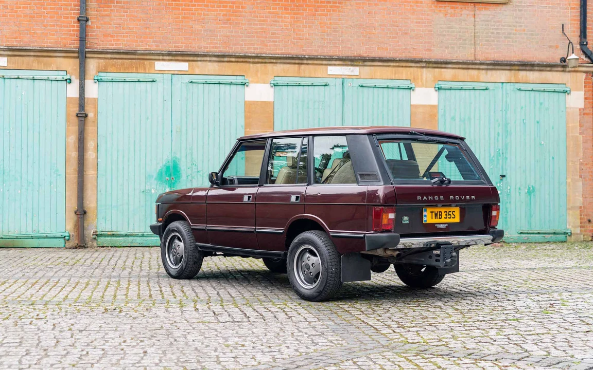 1995 Land Rover Range Rover Classic - Image 11 of 31